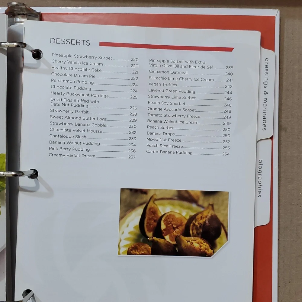 👩🏻‍🍳 Live Fresh Cookbook By Vitamix rind bound hardcover book 📚 - Picture 11 of 16